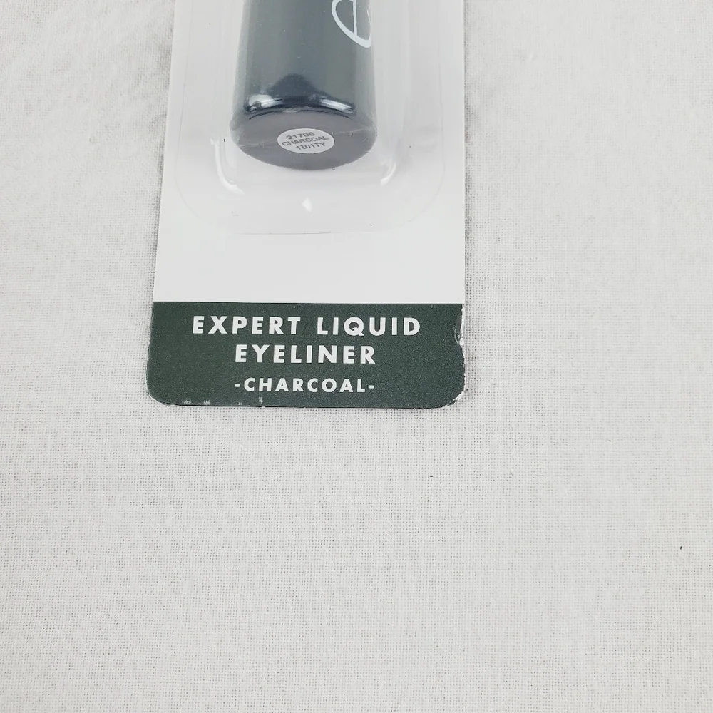 3 FOR $15 💟💟 E.L.F expert eyeliner shade charcoal